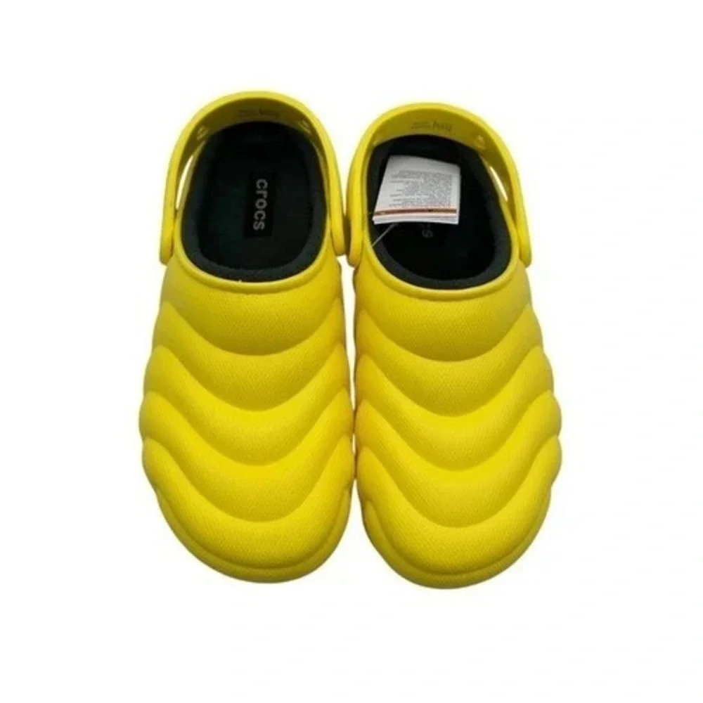 Crocs Classic Lined Overpuff Clogs Cyber‎ Yellow 210059-77J Sz 10M 12W
